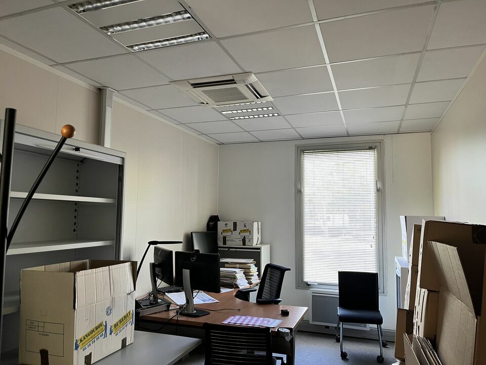 BUREAUX