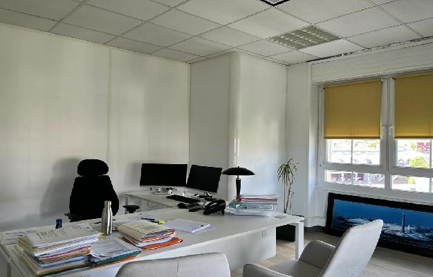 BUREAUX