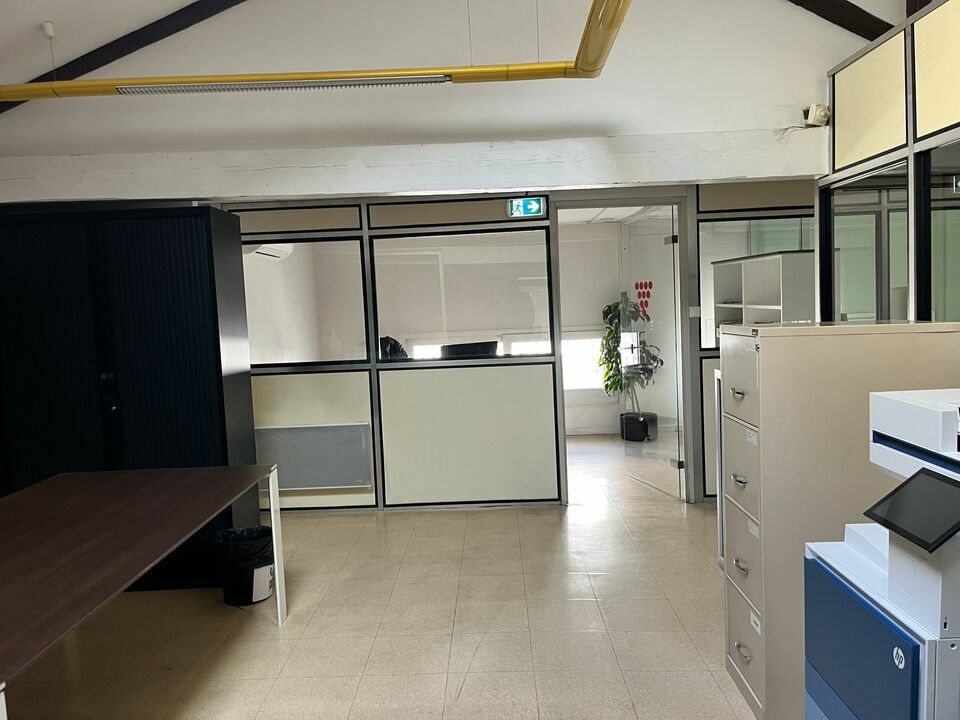 BUREAUX