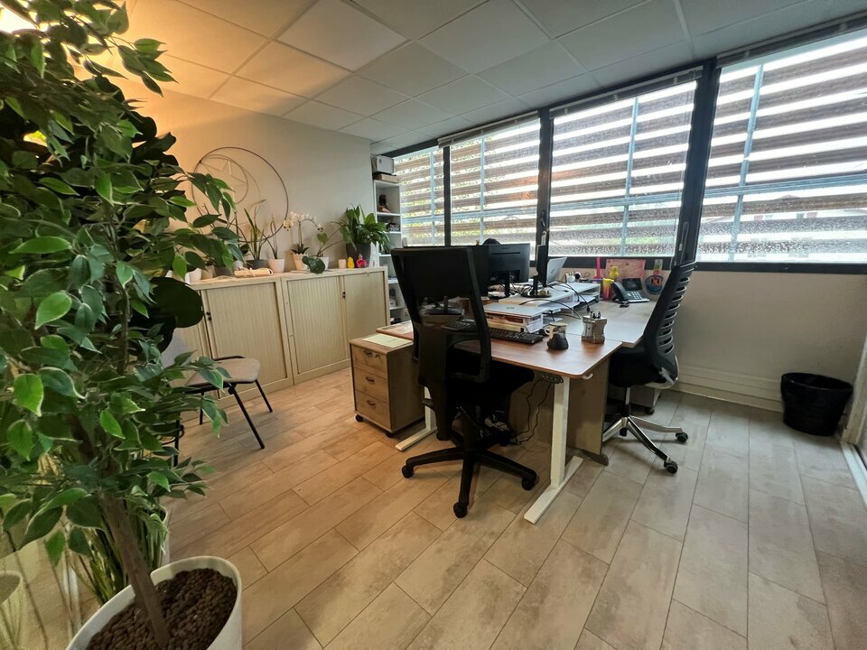 BUREAUX